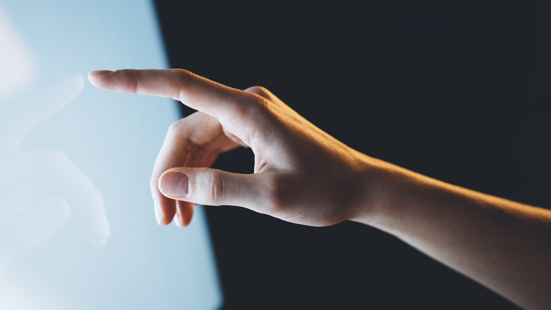 窄边框In-Cell显示技术